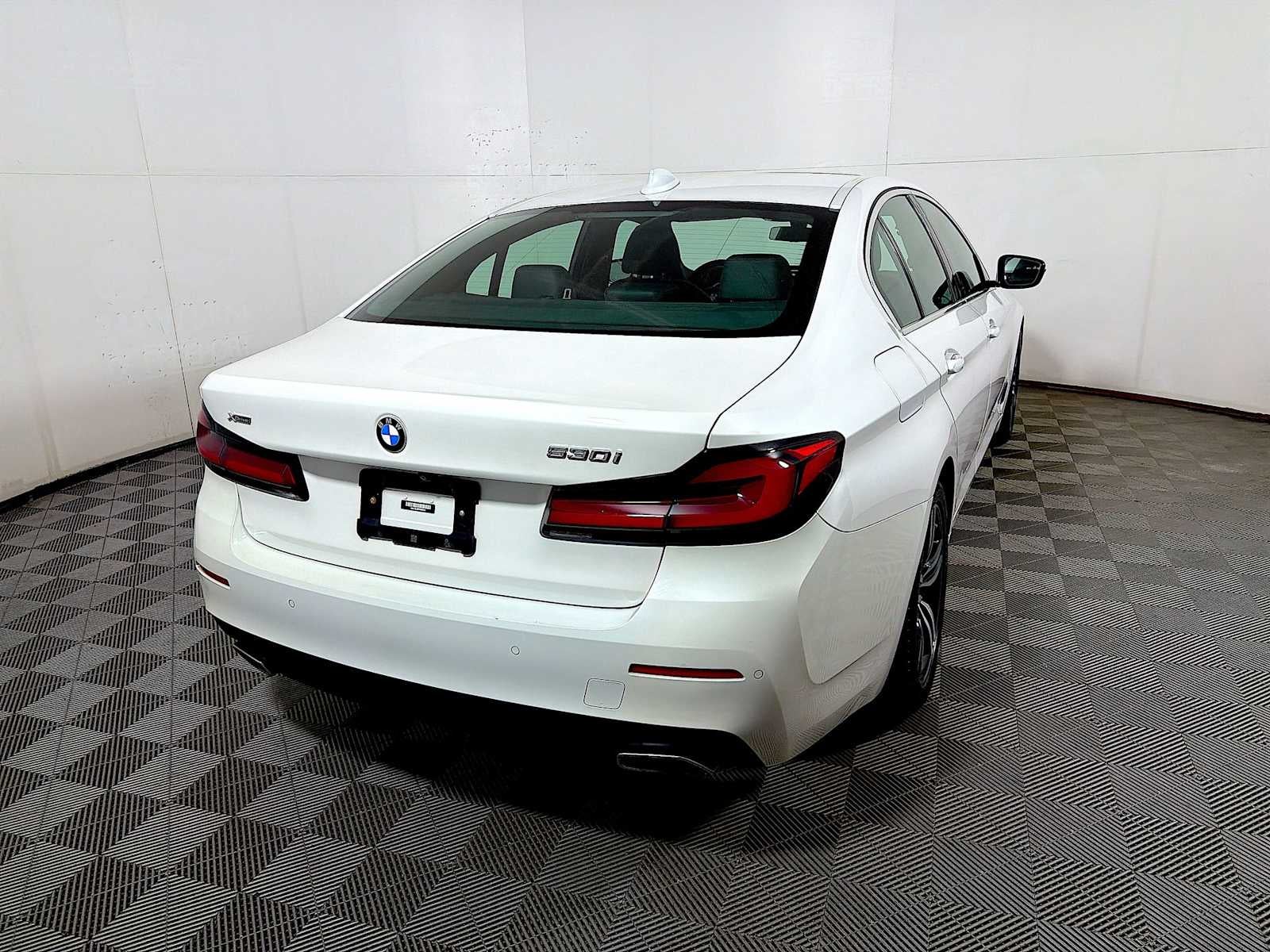 2023 BMW 5 Series 530i xDrive Sedan