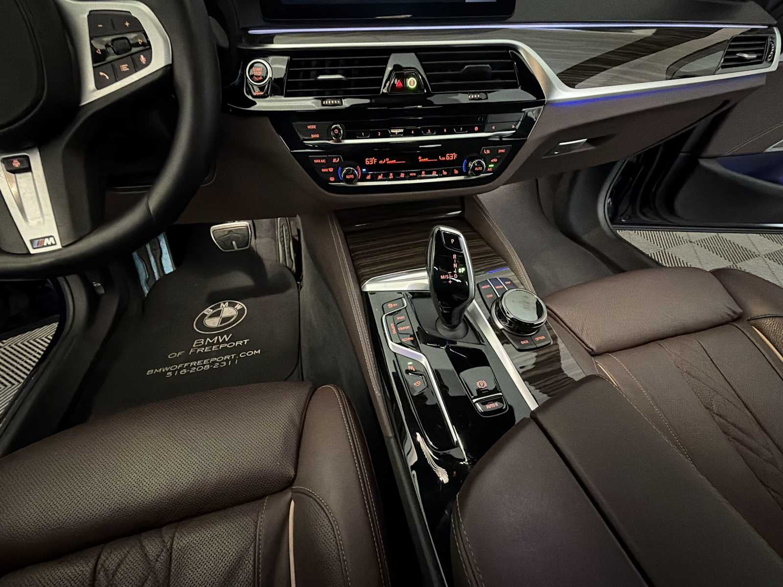 2022 BMW 5 Series M550i xDrive Sedan