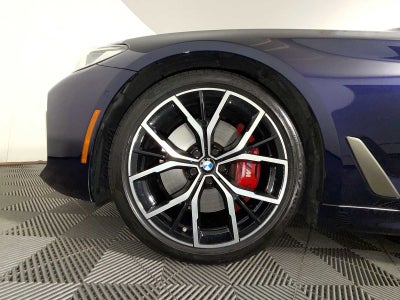 2022 BMW 5 Series M550i xDrive Sedan