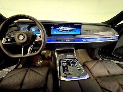 2023 BMW 7 Series 740i Sedan