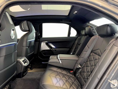 2023 BMW 7 Series 740i Sedan