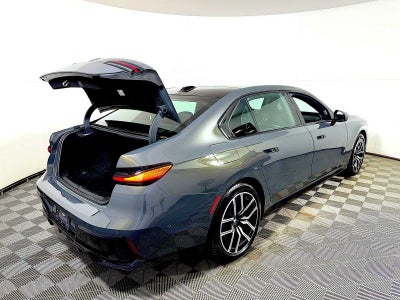 2023 BMW 7 Series 740i Sedan