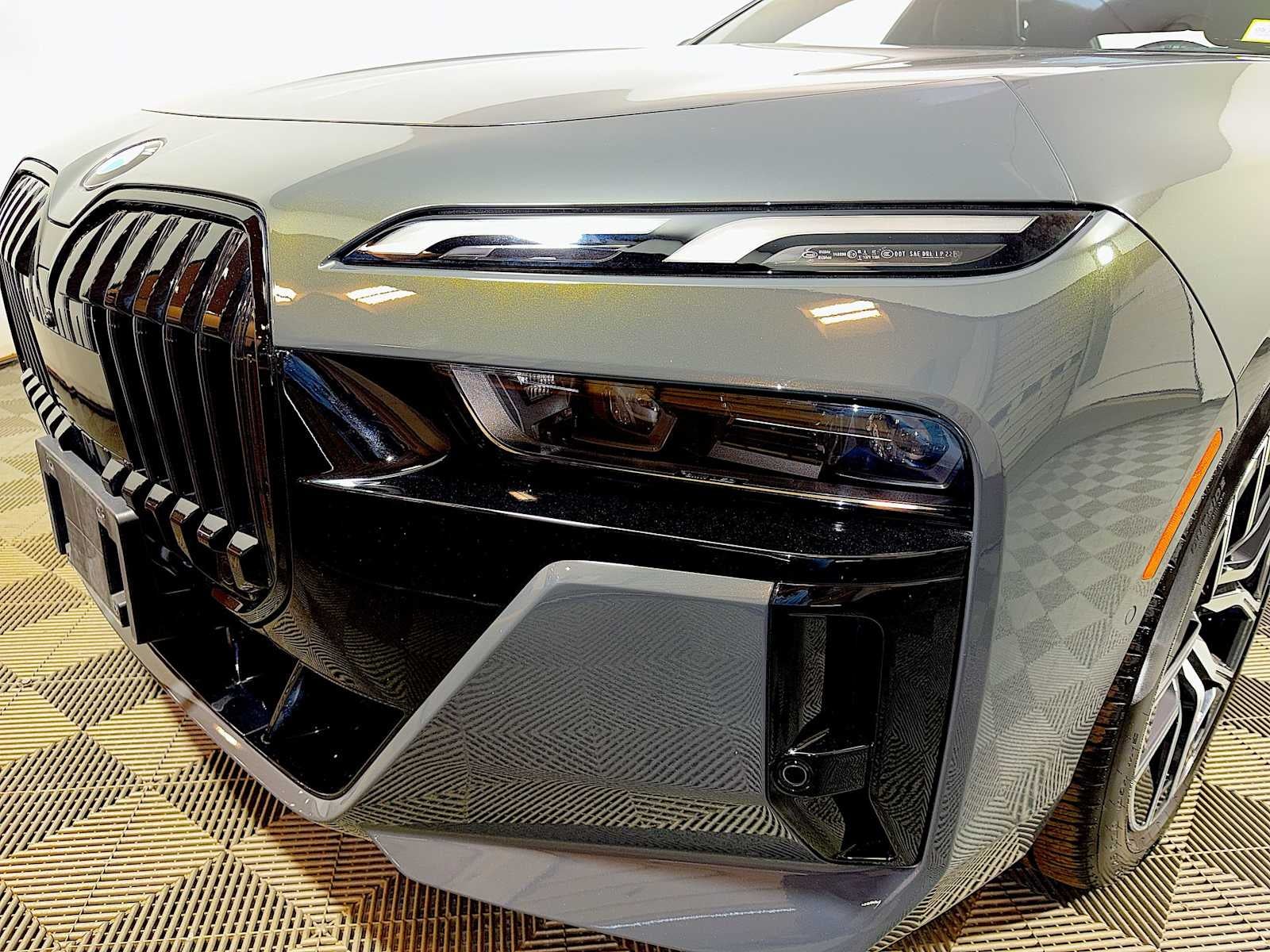 2023 BMW 7 Series 740i Sedan