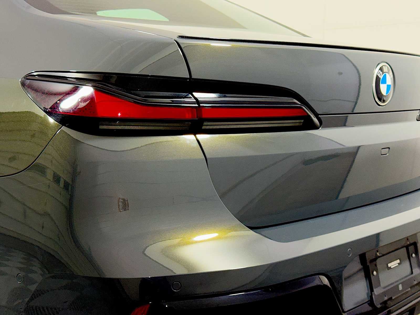 2023 BMW 7 Series 740i Sedan