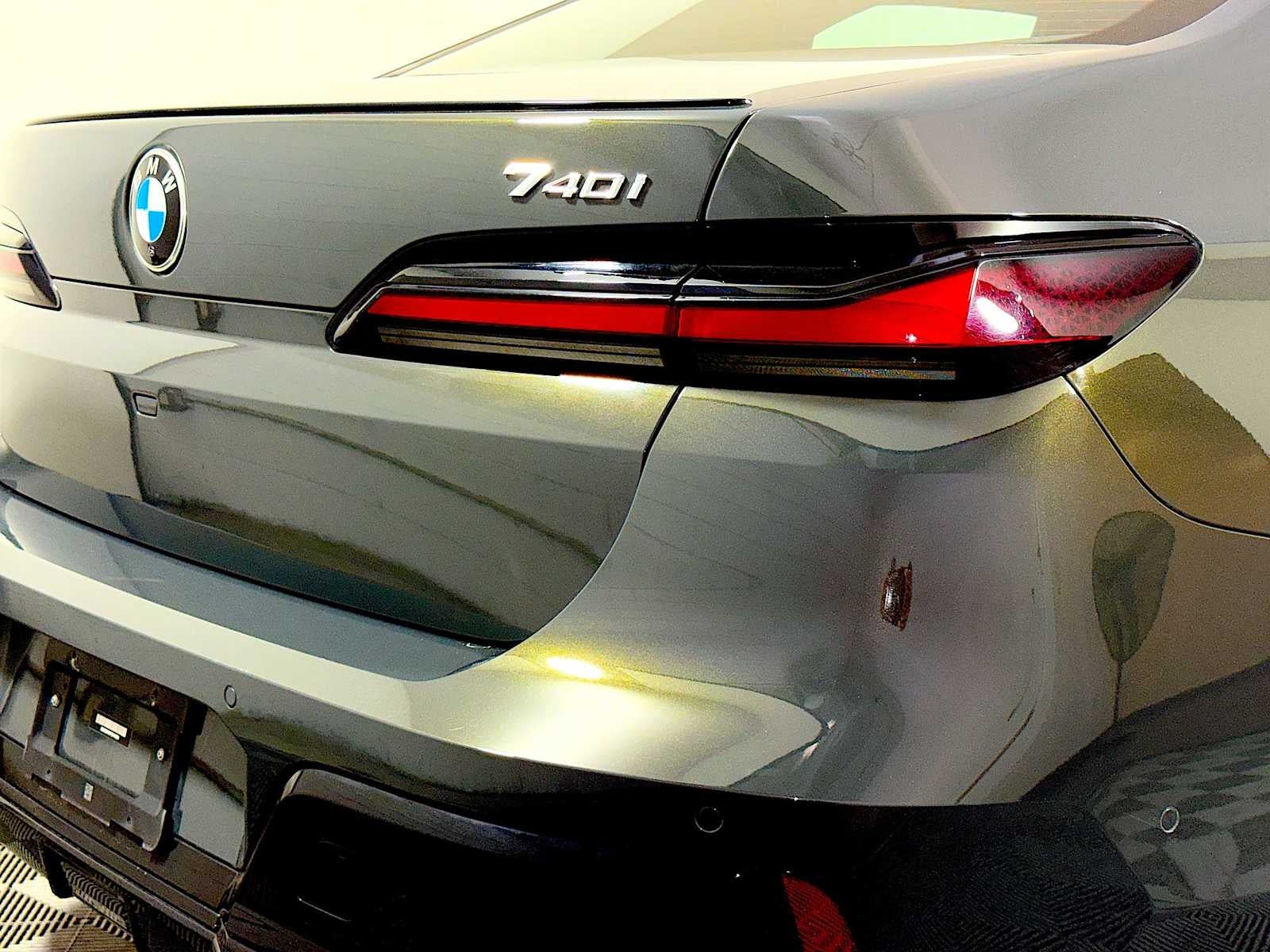 2023 BMW 7 Series 740i Sedan