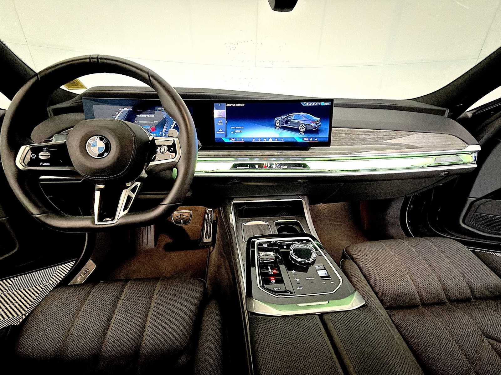 2025 BMW 7 Series 760i xDrive Sedan