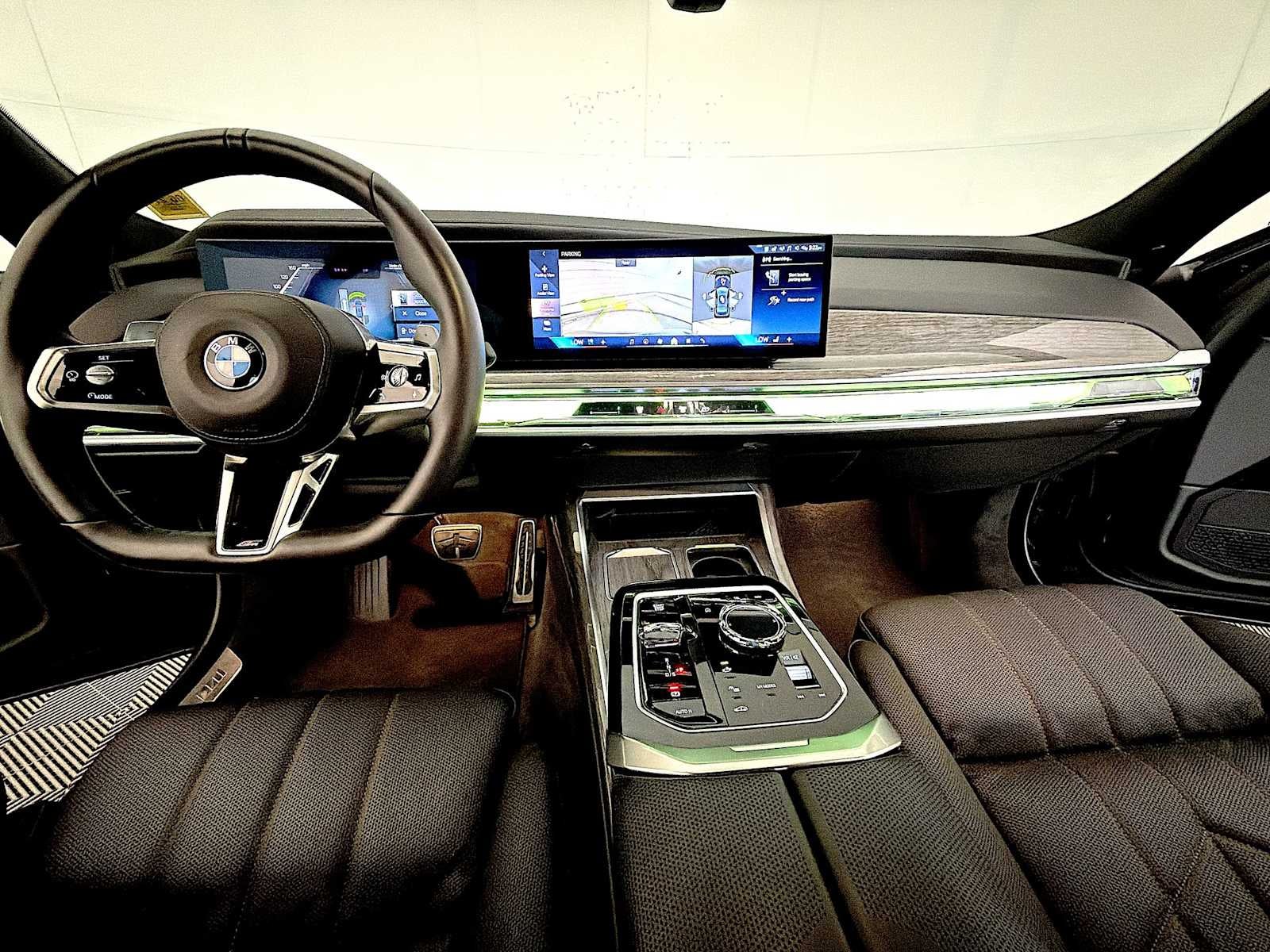 2025 BMW 7 Series 760i xDrive Sedan
