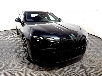2025 BMW 7 Series 760i xDrive Sedan