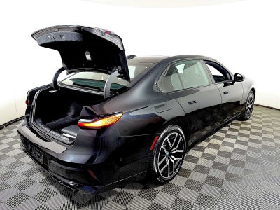 2025 BMW 7 Series 760i xDrive Sedan