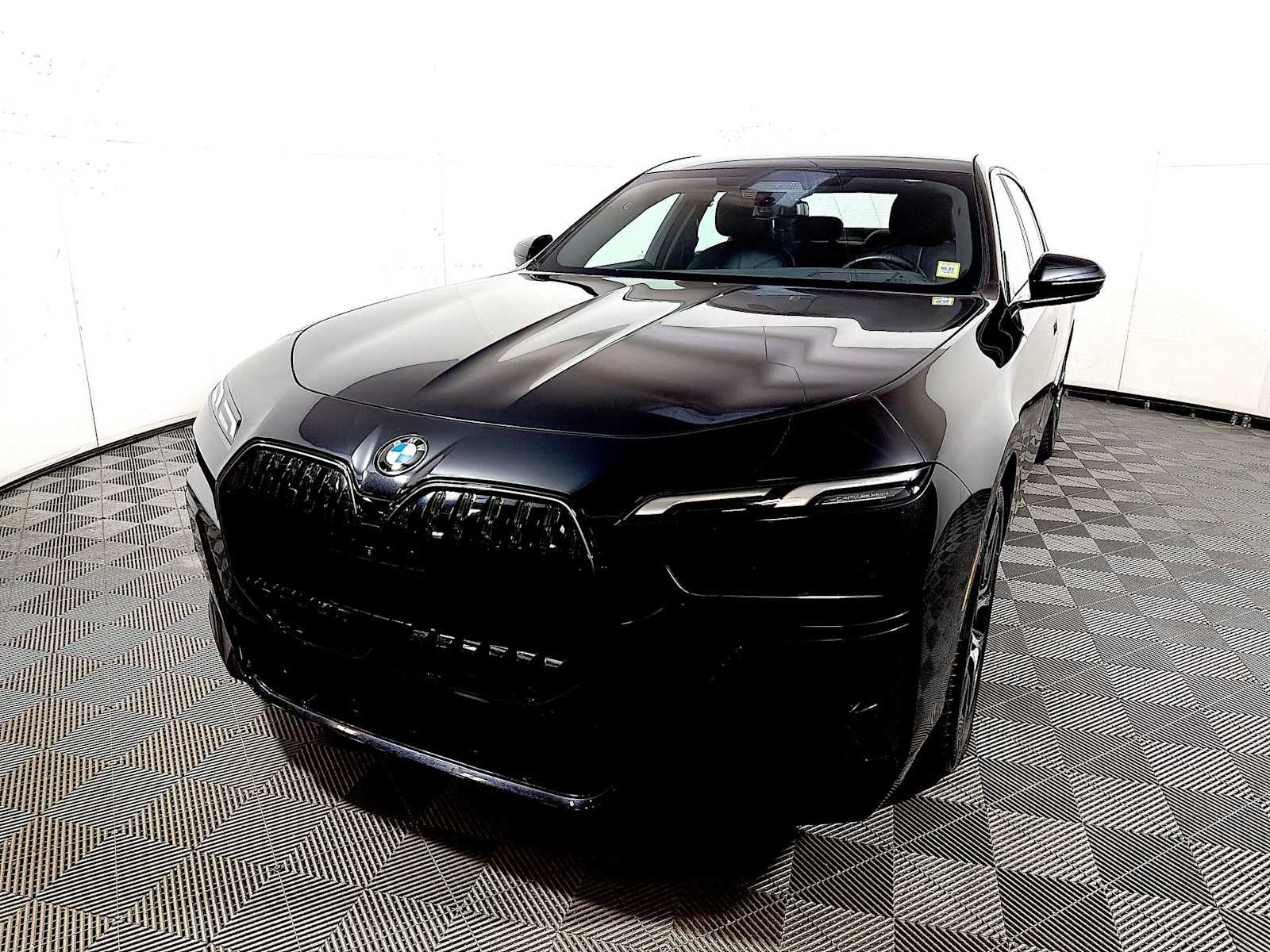 2025 BMW 7 Series 760i xDrive Sedan