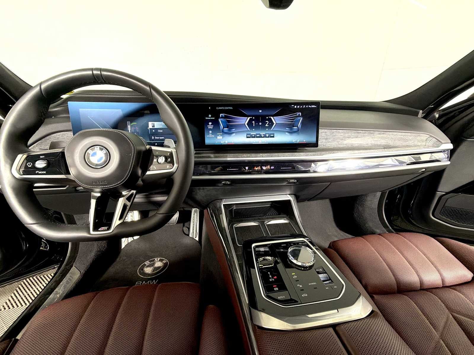 2023 BMW 7 Series 760i xDrive Sedan