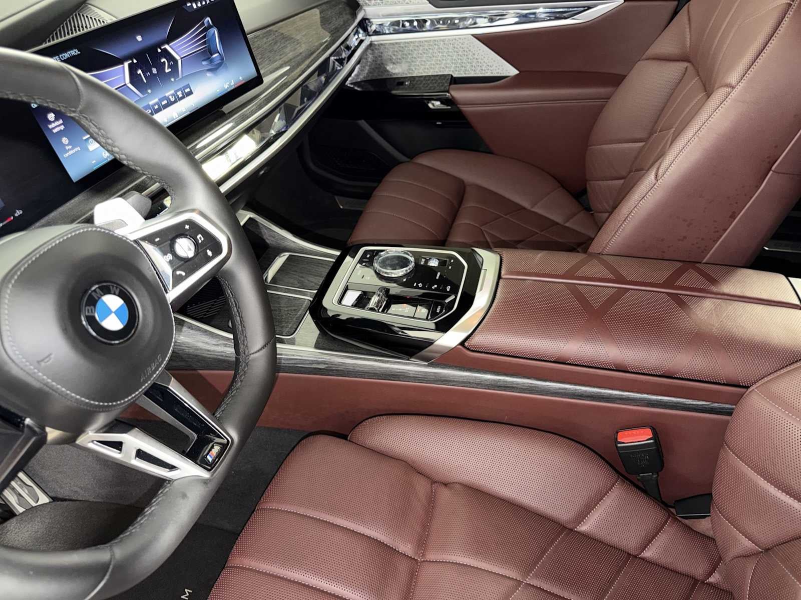 2023 BMW 7 Series 760i xDrive Sedan