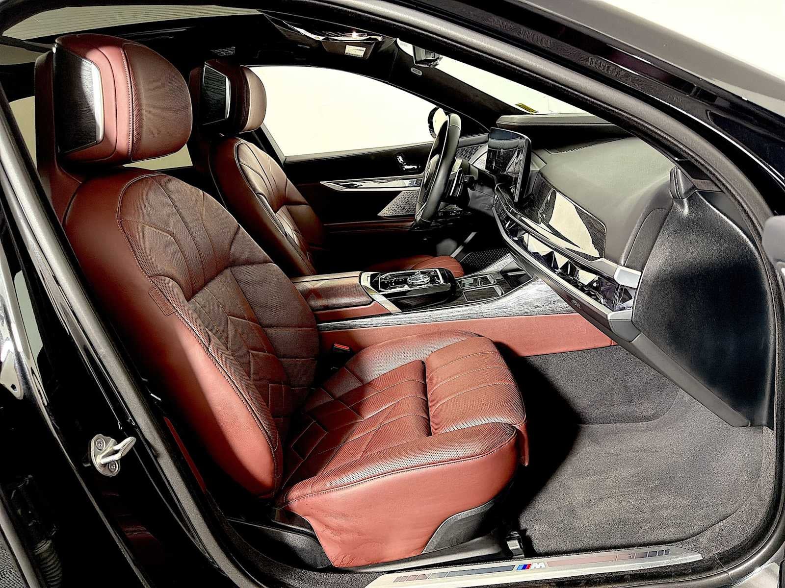 2023 BMW 7 Series 760i xDrive Sedan