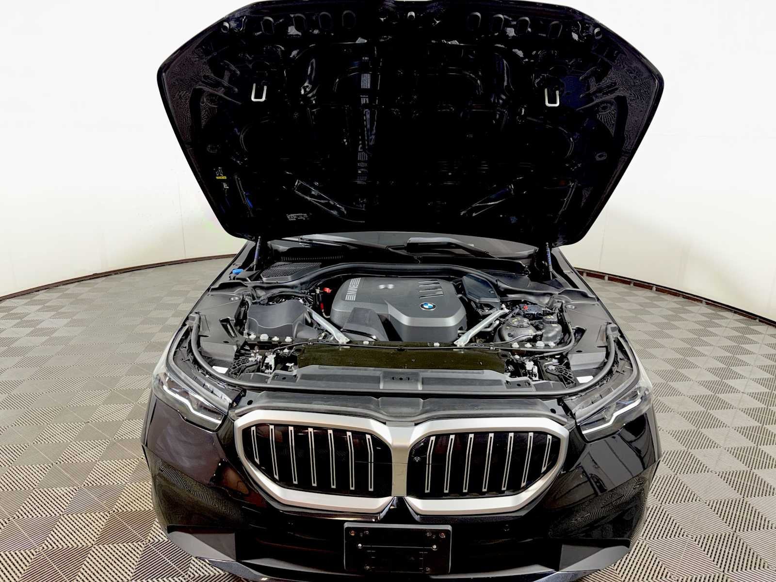 2024 BMW 5 Series 530i xDrive Sedan