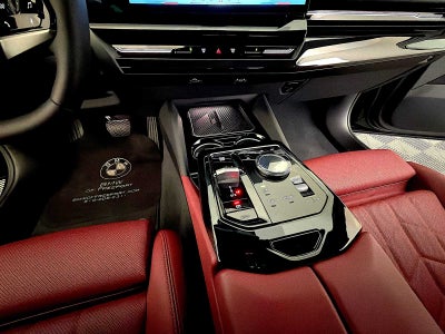 2026 BMW 5 Series 530i xDrive Sedan
