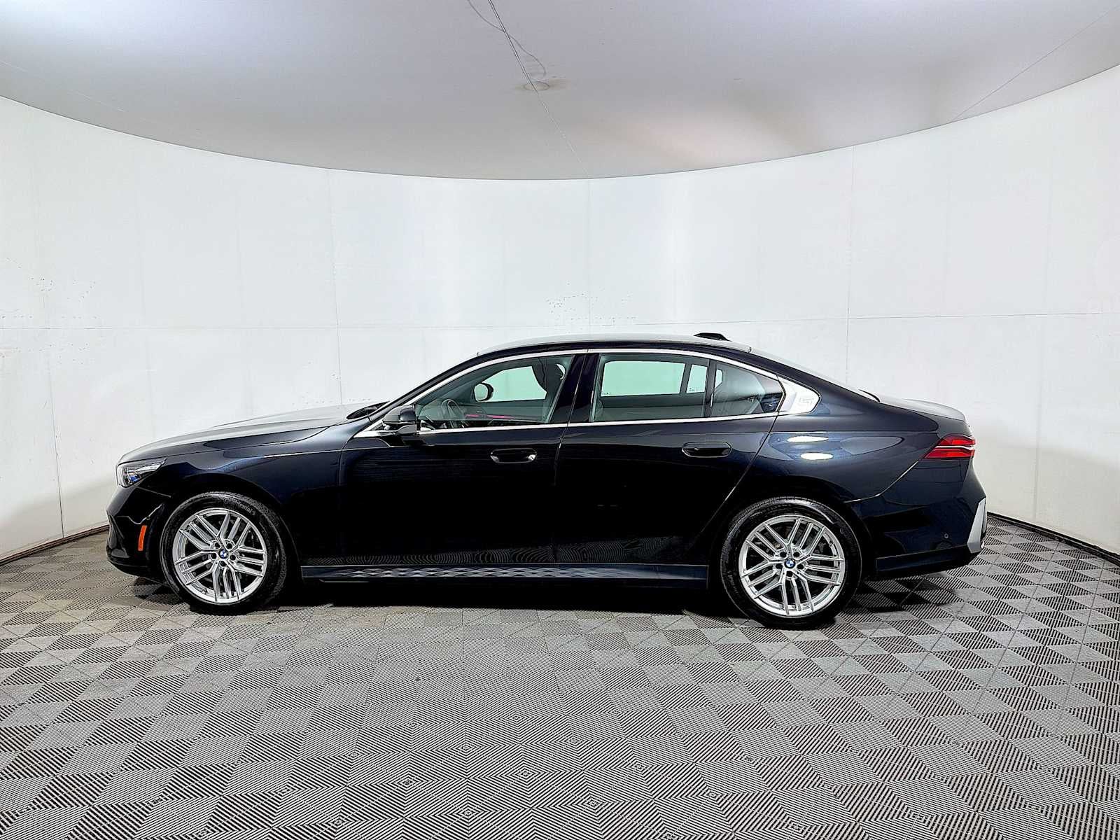 2024 BMW 5 Series 540i xDrive Sedan