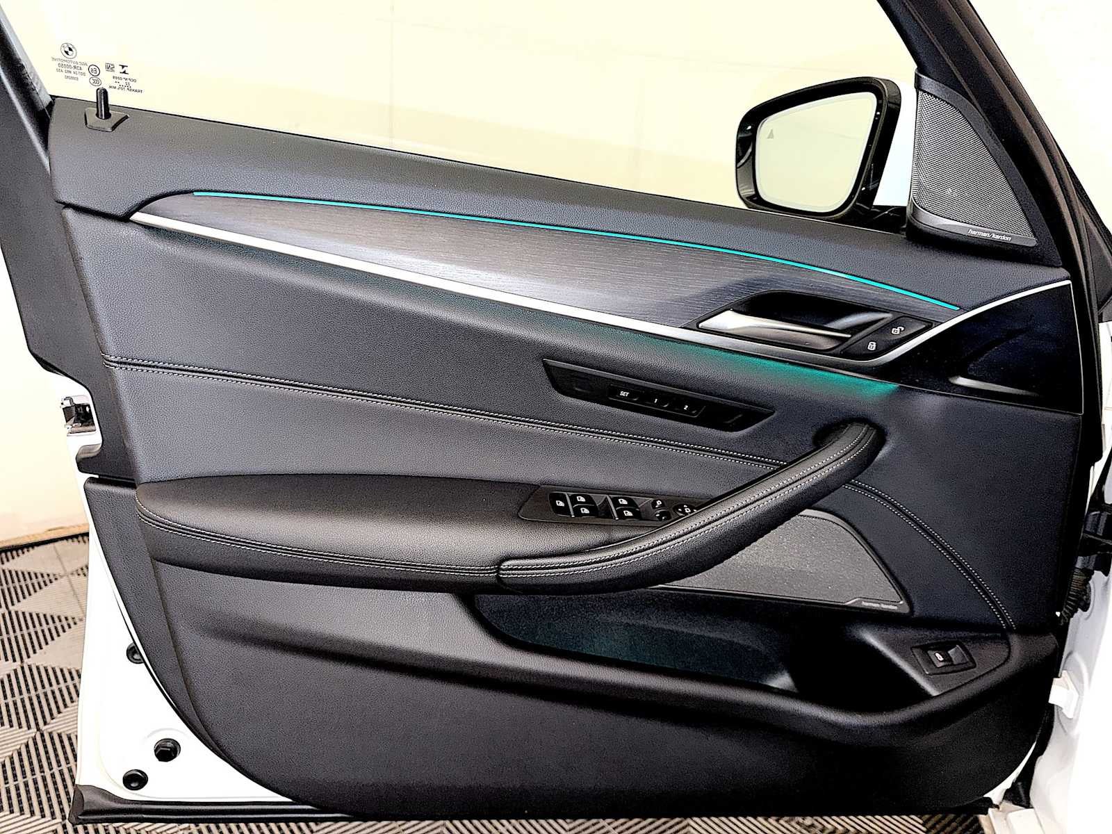 2023 BMW 5 Series 540i xDrive Sedan