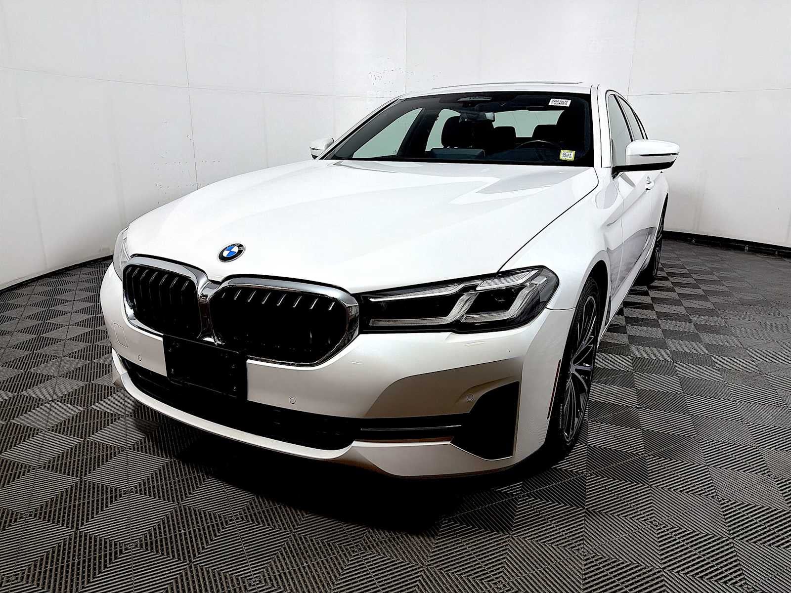 2023 BMW 5 Series 540i xDrive Sedan