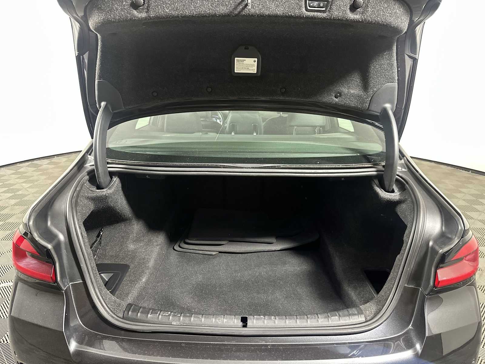2023 BMW 5 Series 540i xDrive Sedan