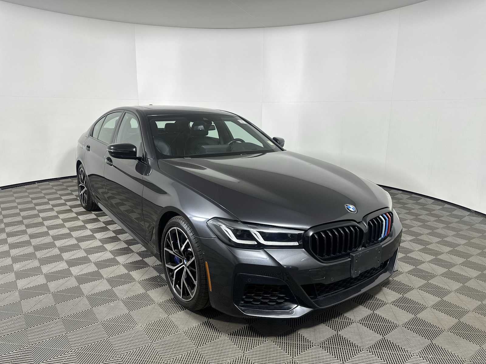 2023 BMW 5 Series 540i xDrive Sedan