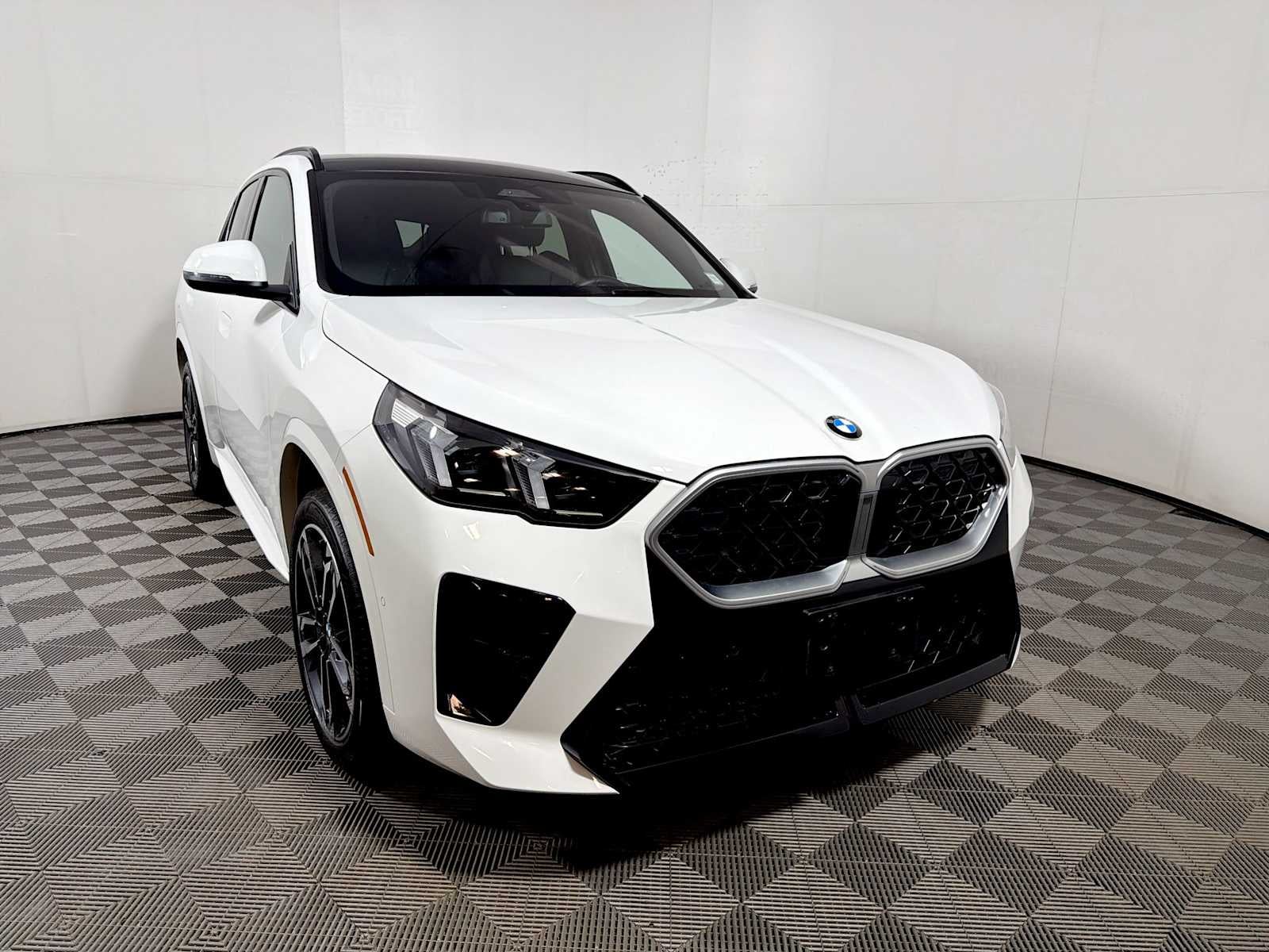 2026 BMW X2 xDrive28i Sports Activity Coupe