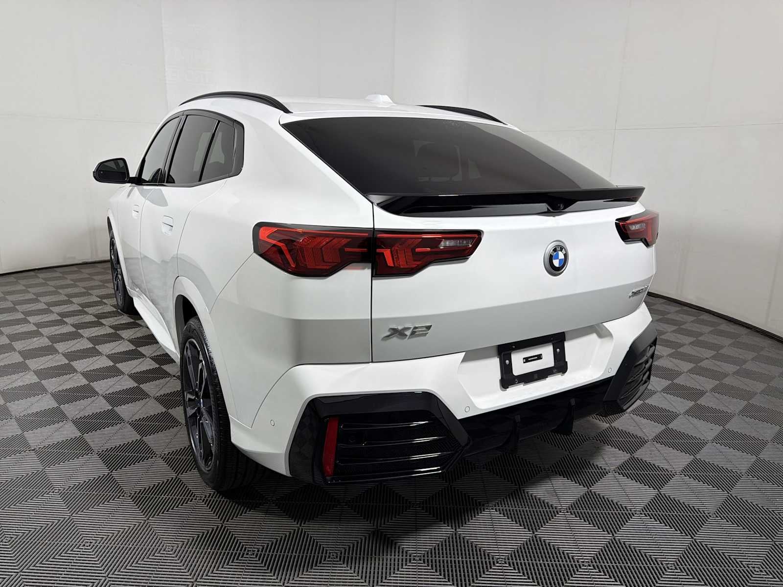 2026 BMW X2 xDrive28i Sports Activity Coupe