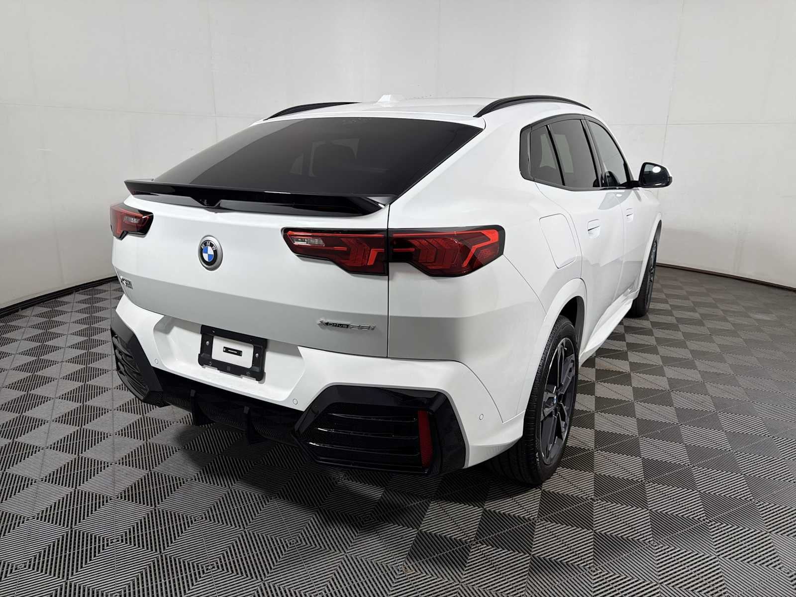 2026 BMW X2 xDrive28i Sports Activity Coupe