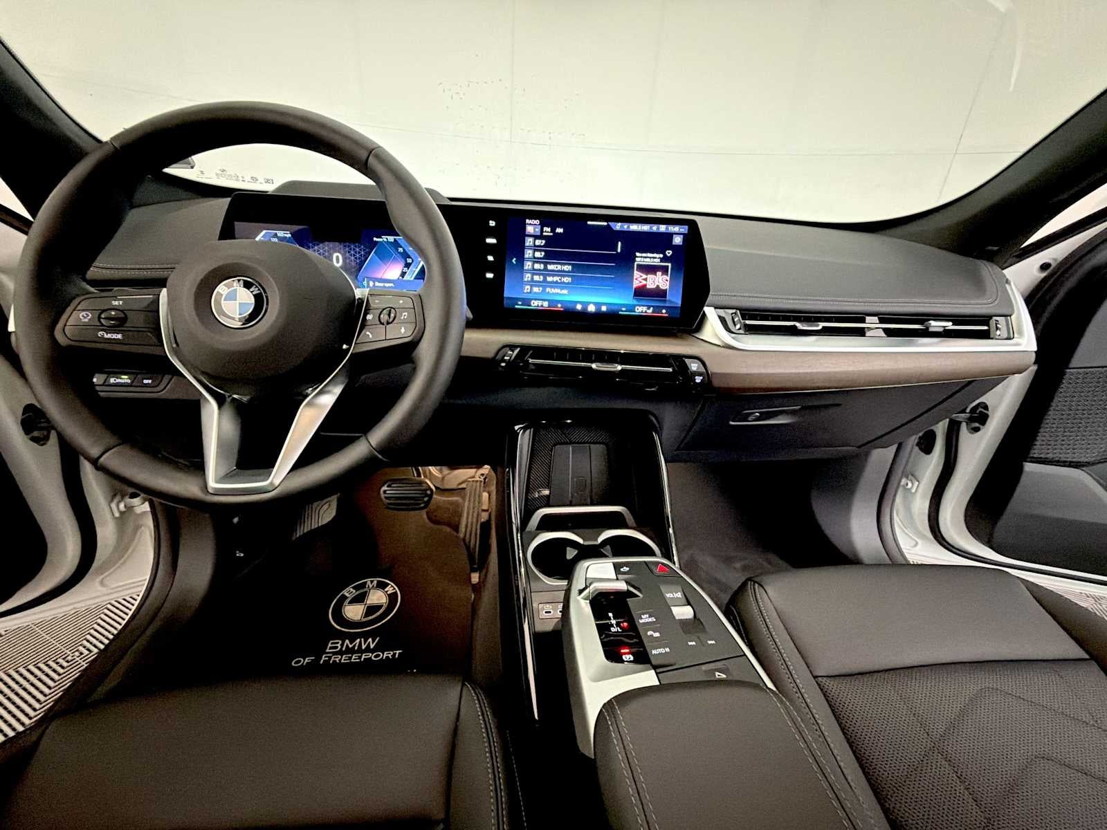 2025 BMW X1 xDrive28i Sports Activity Vehicle