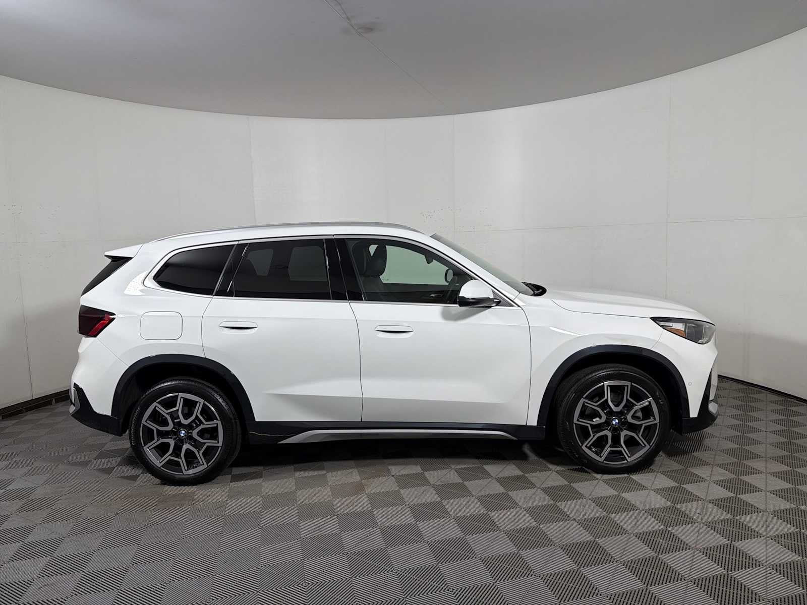2025 BMW X1 xDrive28i Sports Activity Vehicle