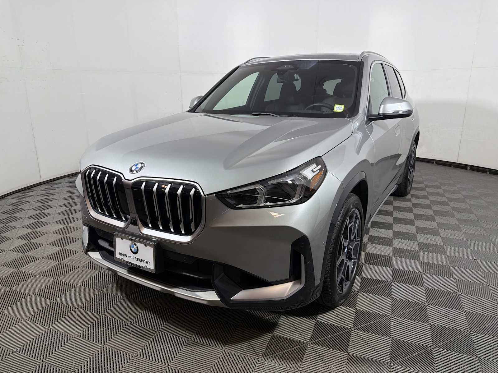 2025 BMW X1 xDrive28i Sports Activity Vehicle