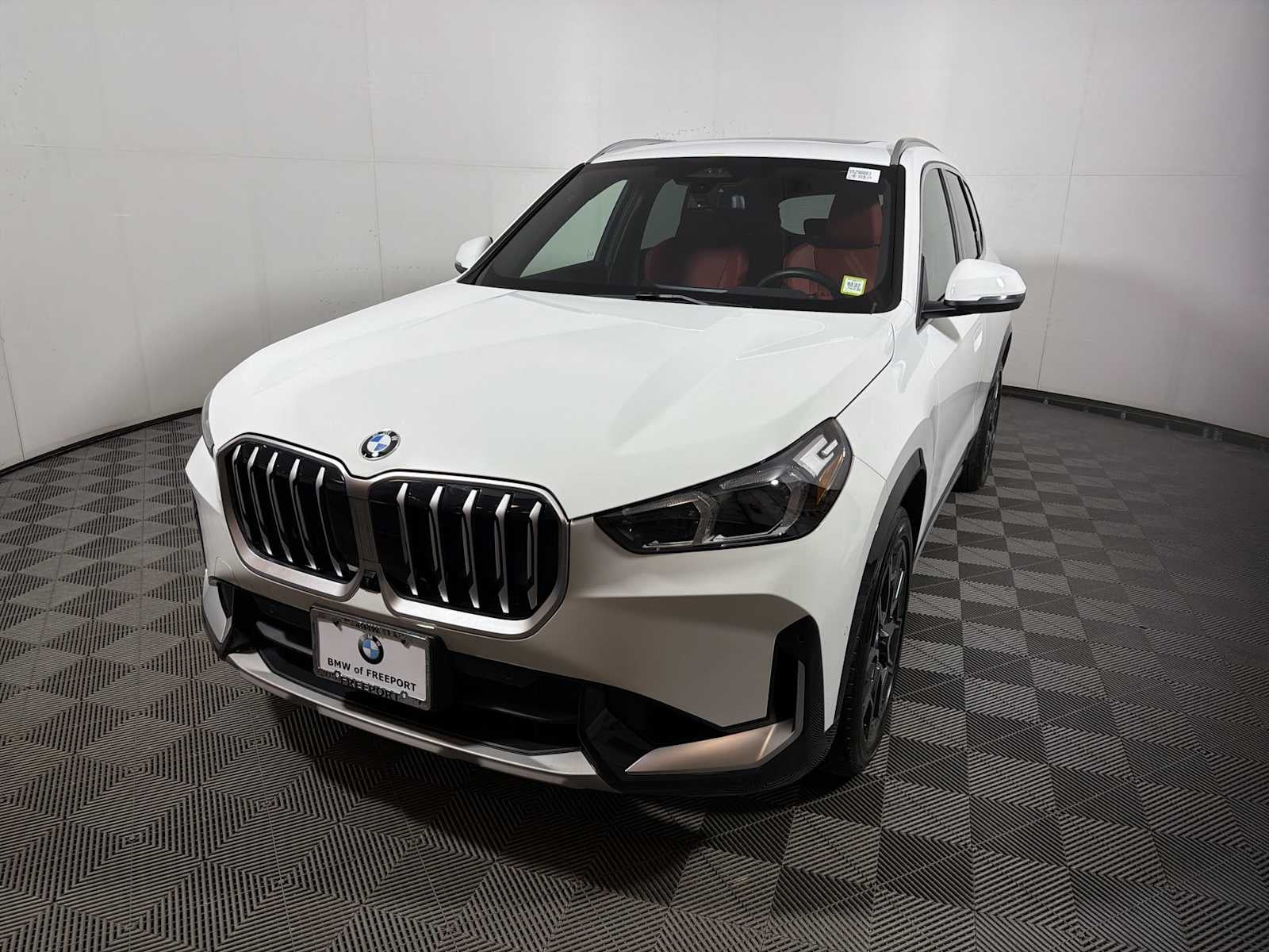 2025 BMW X1 xDrive28i Sports Activity Vehicle