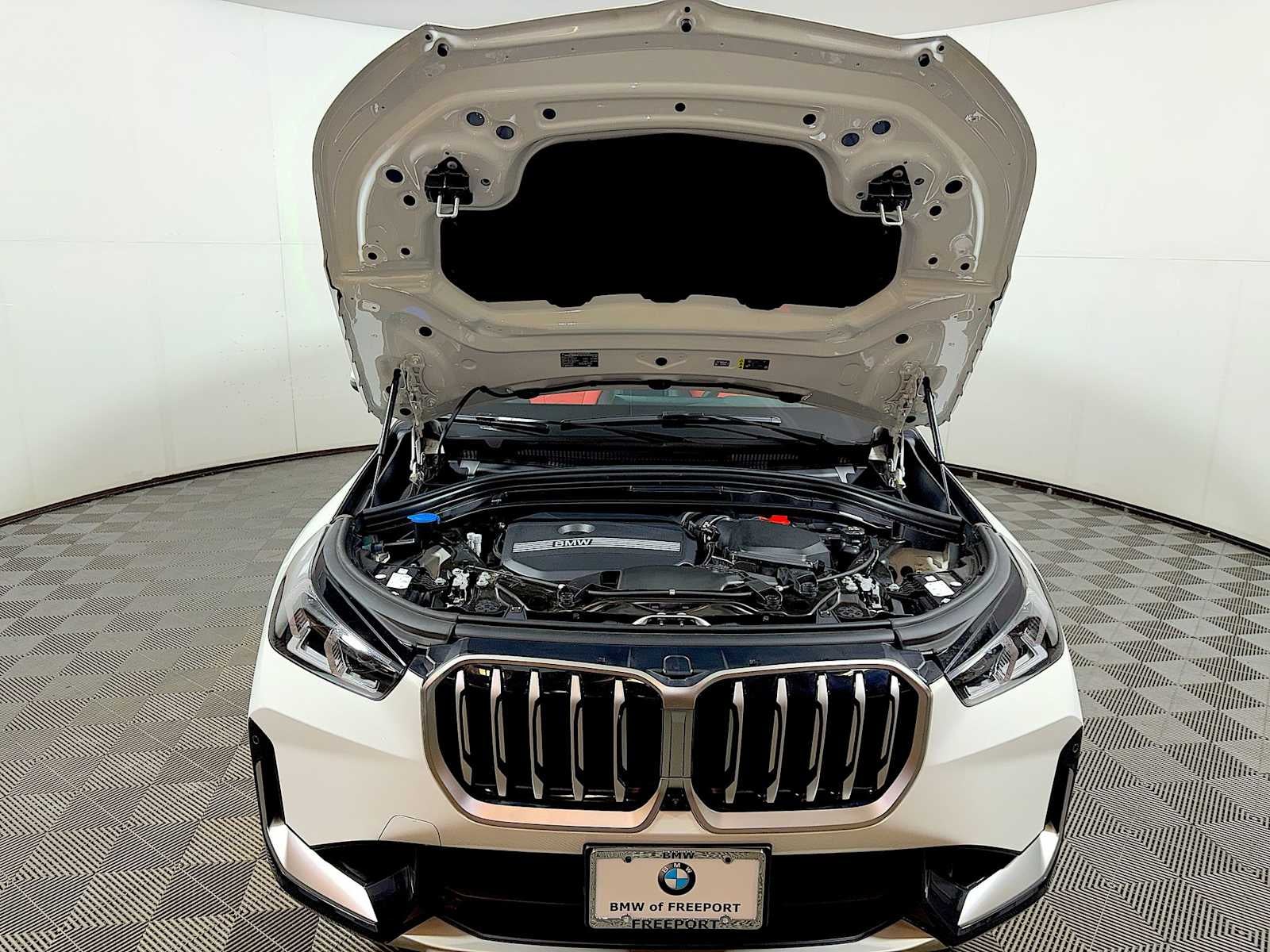 2025 BMW X1 xDrive28i Sports Activity Vehicle