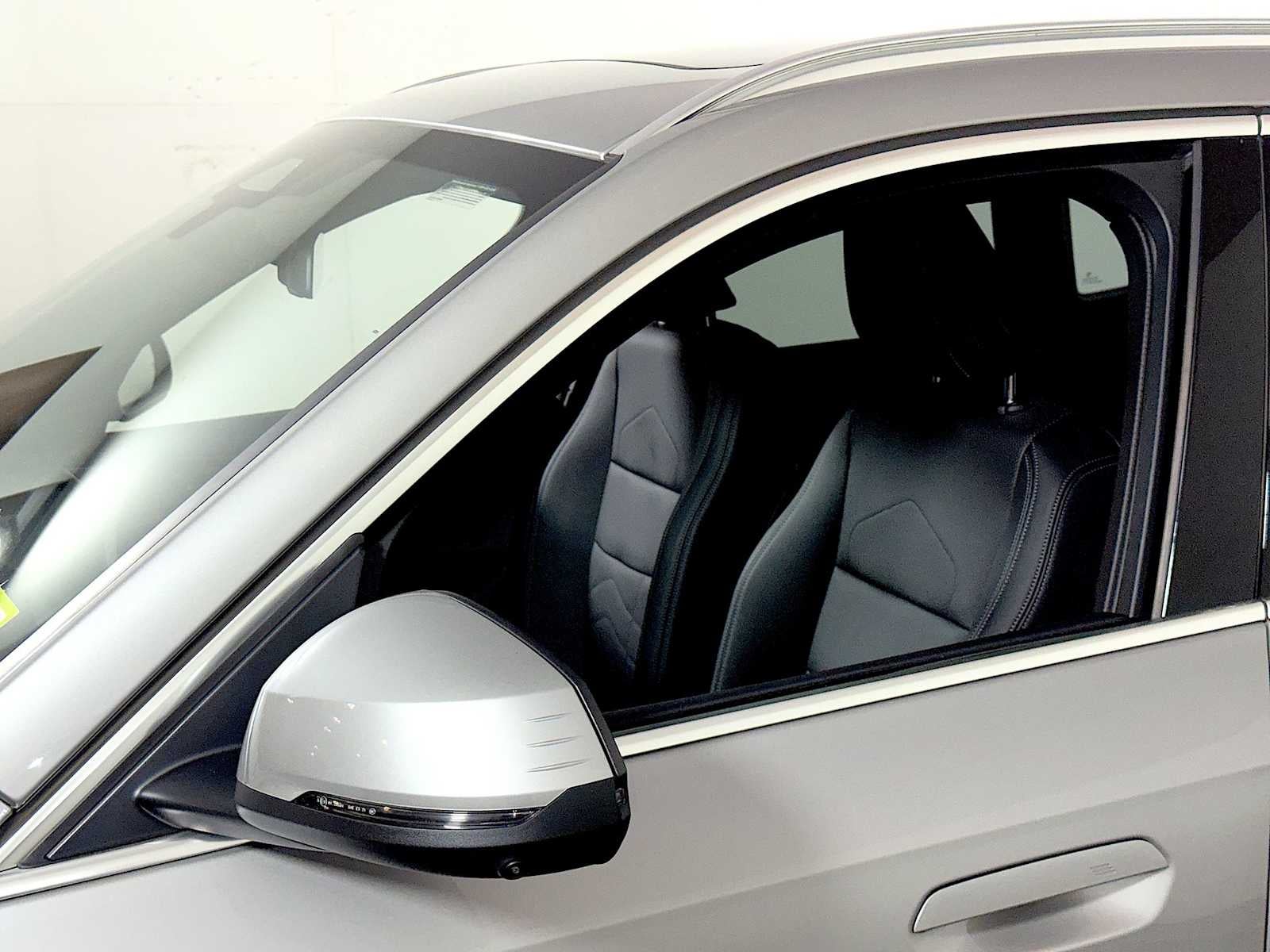 2026 BMW X1 xDrive28i Sports Activity Vehicle