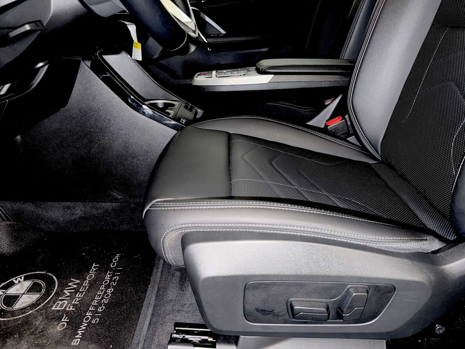 2024 BMW X1 xDrive28i Sports Activity Vehicle