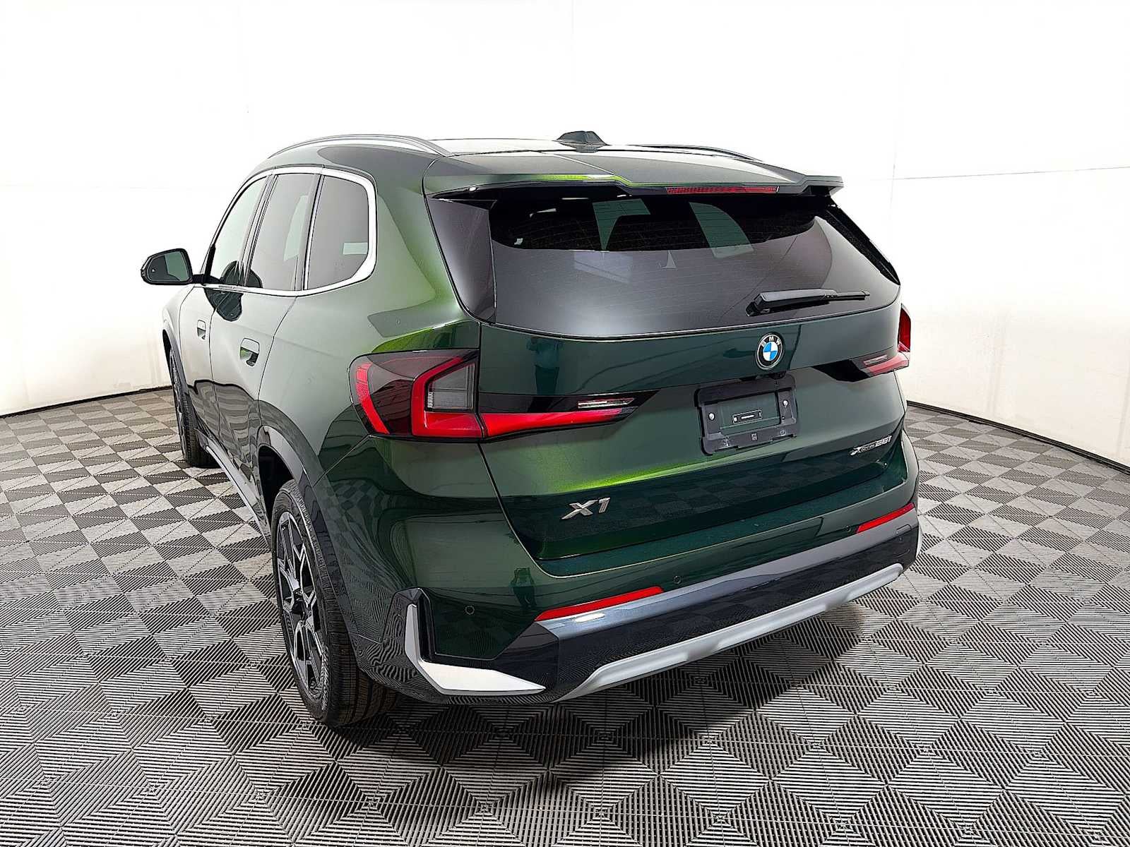2025 BMW X1 xDrive28i Sports Activity Vehicle