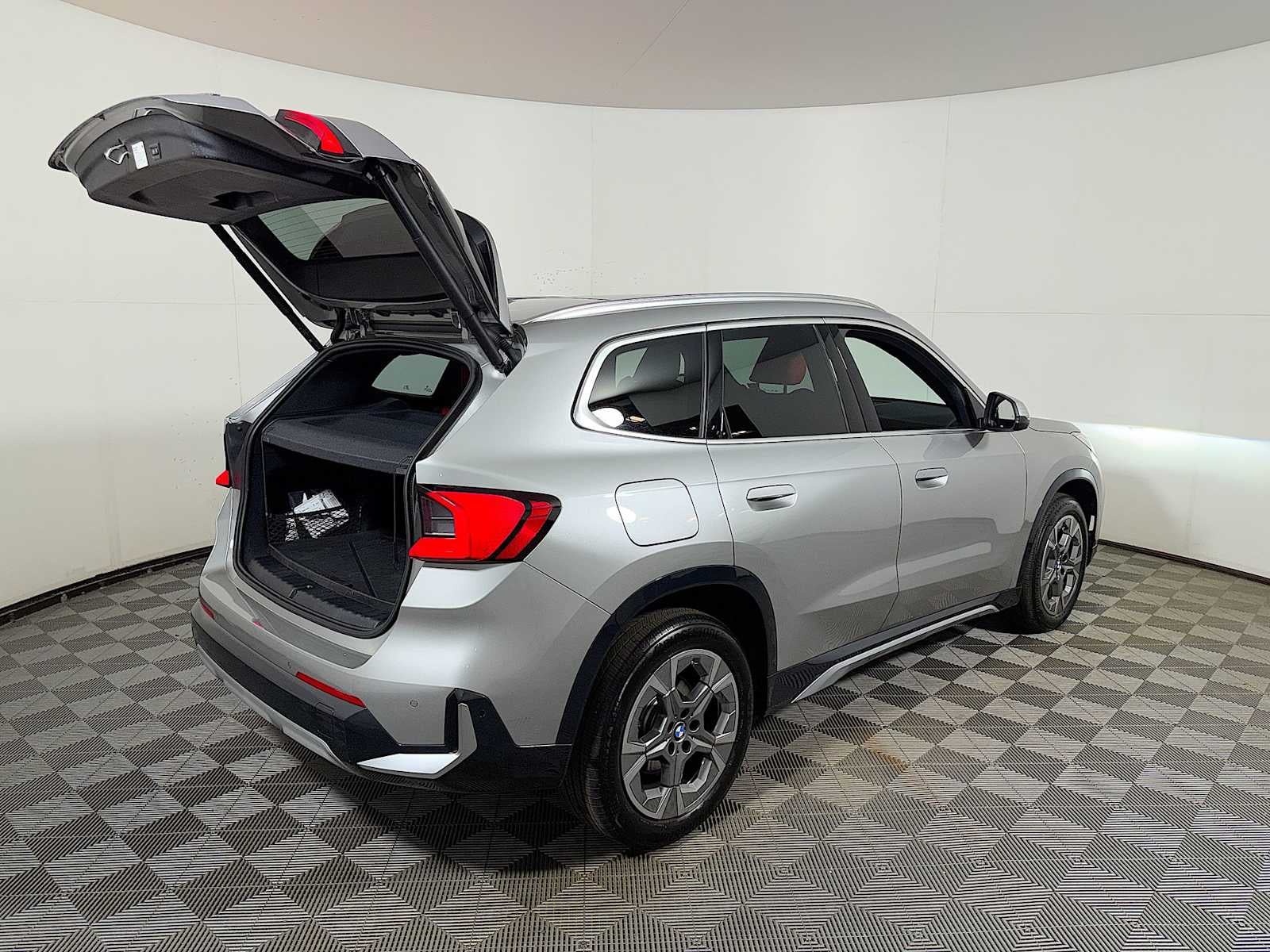 2025 BMW X1 xDrive28i Sports Activity Vehicle