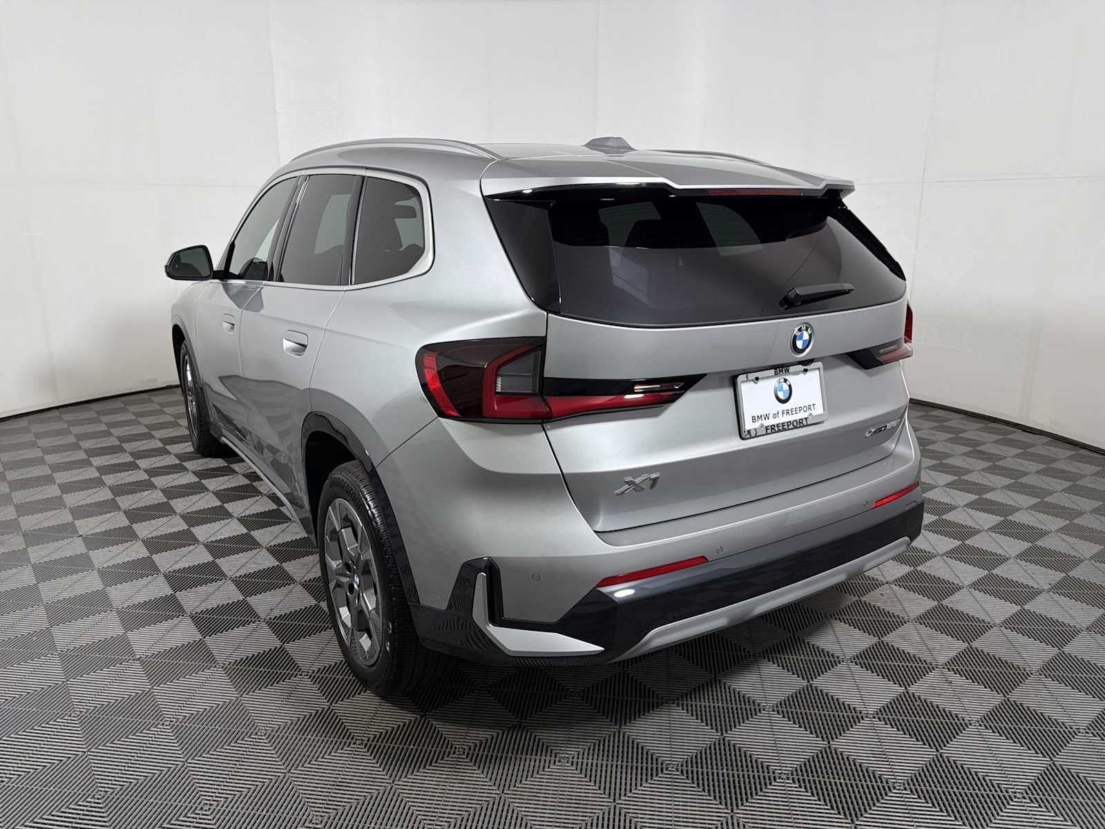 2025 BMW X1 xDrive28i Sports Activity Vehicle