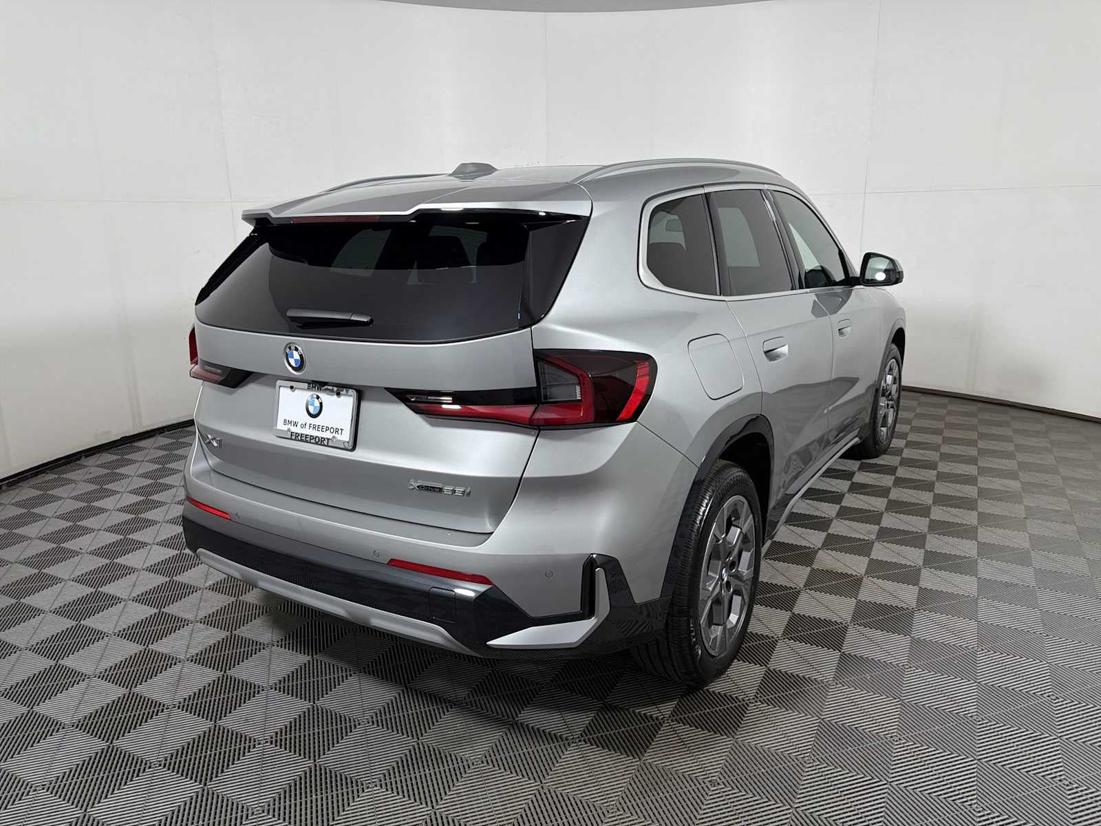 2025 BMW X1 xDrive28i Sports Activity Vehicle