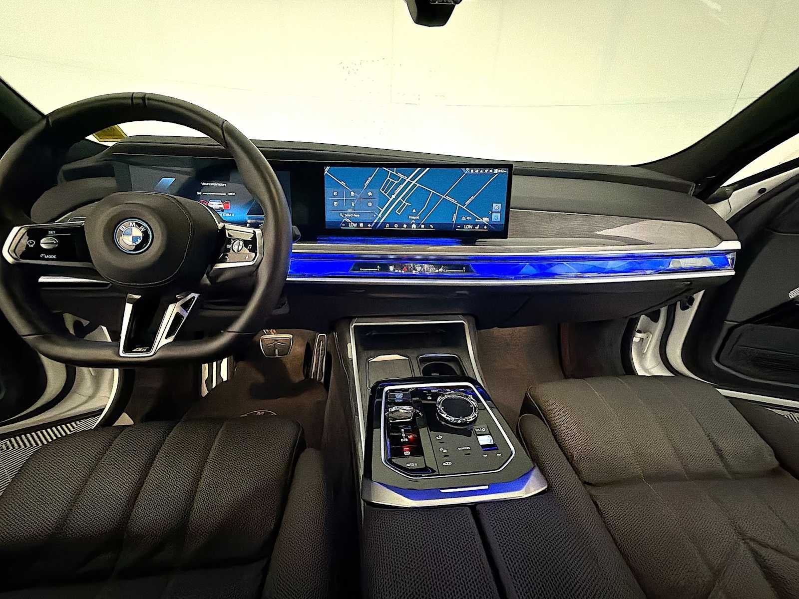 2023 BMW i7 xDrive60 Sedan