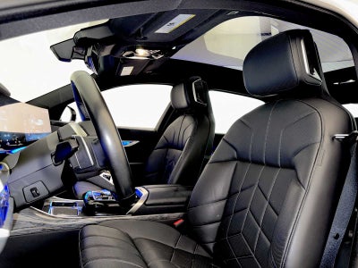 2023 BMW i7 xDrive60 Sedan