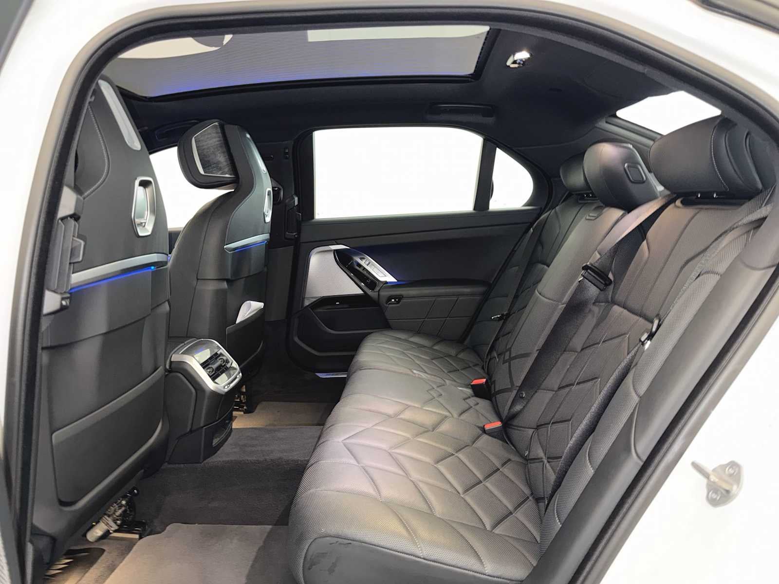 2023 BMW i7 xDrive60 Sedan