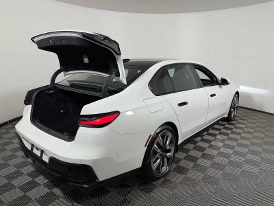 2023 BMW i7 xDrive60 Sedan