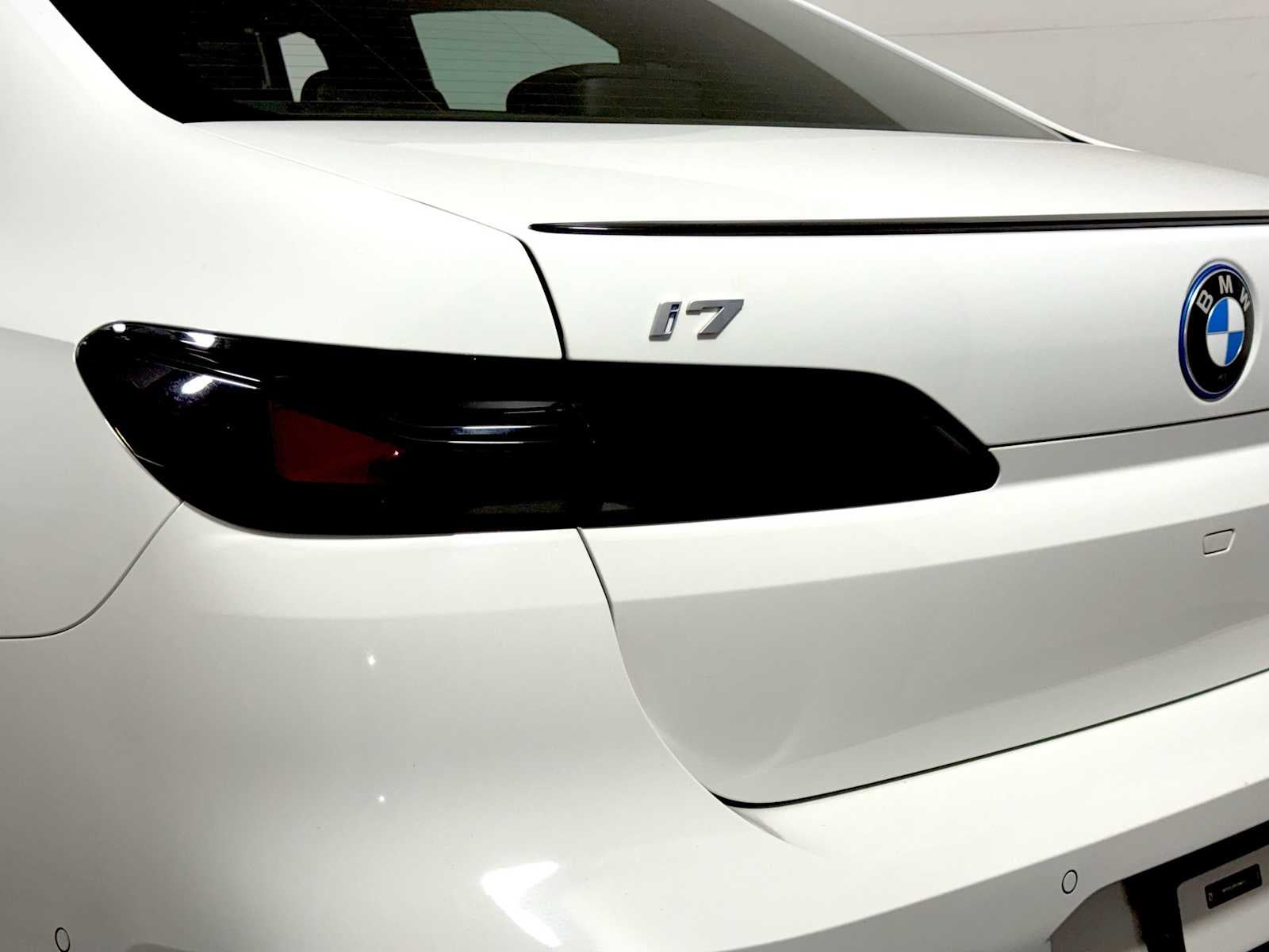 2023 BMW i7 xDrive60 Sedan