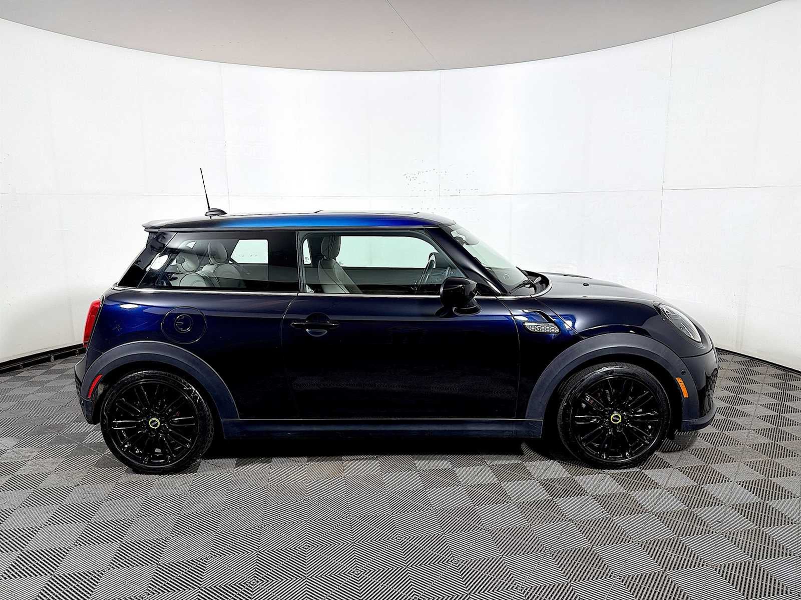 2024 MINI Hardtop 2 Door Cooper SE FWD