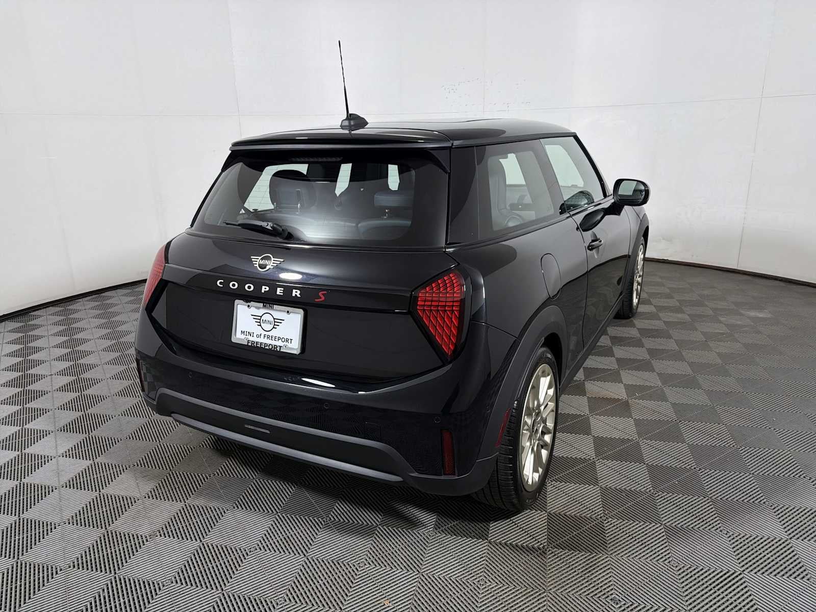 2025 MINI Hardtop 2 Door Cooper S FWD