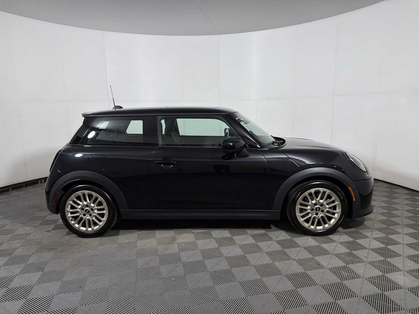 2025 MINI Hardtop 2 Door Cooper S FWD