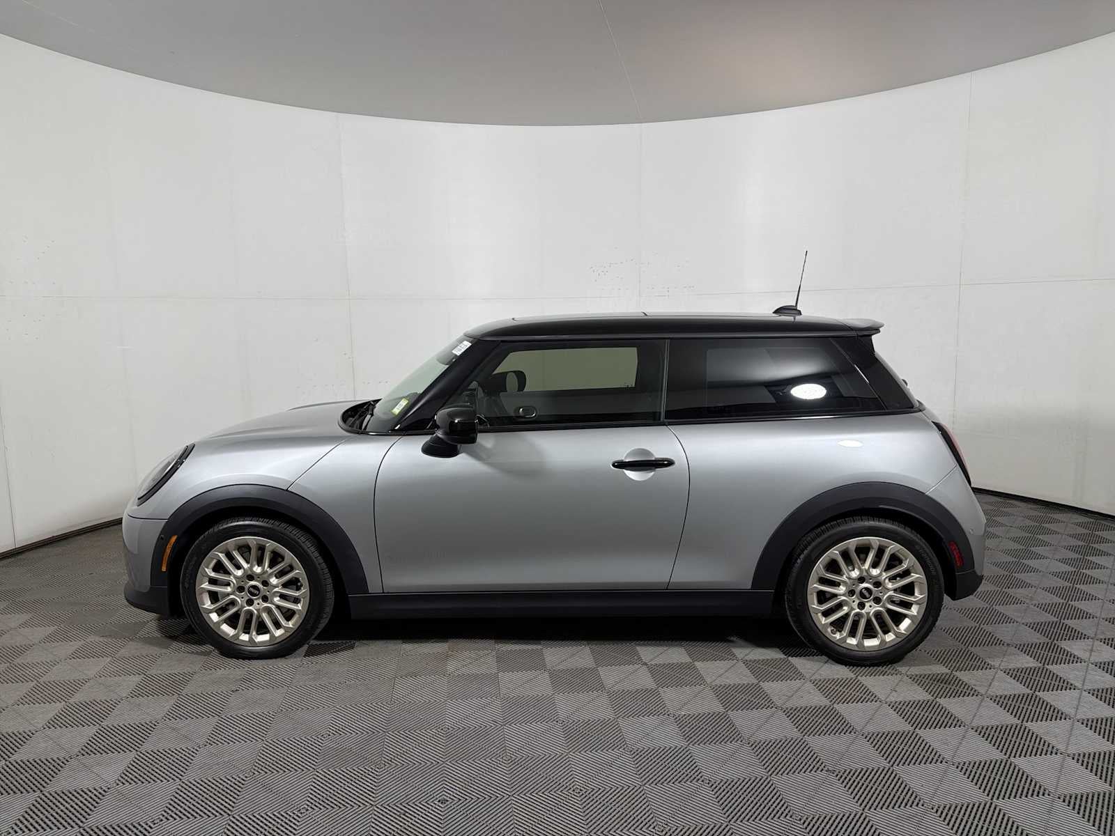 2025 MINI Hardtop 2 Door Cooper S FWD