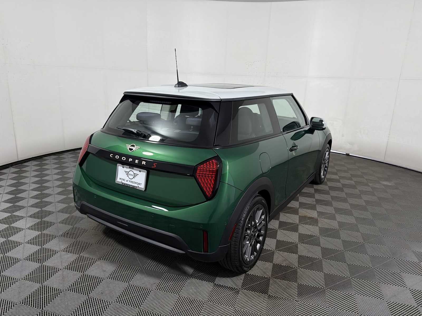 2025 MINI Hardtop 2 Door Cooper S FWD