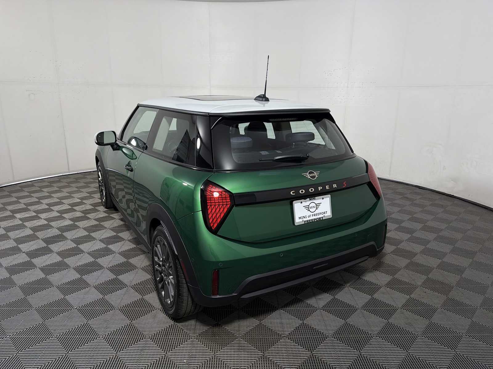 2025 MINI Hardtop 2 Door Cooper S FWD