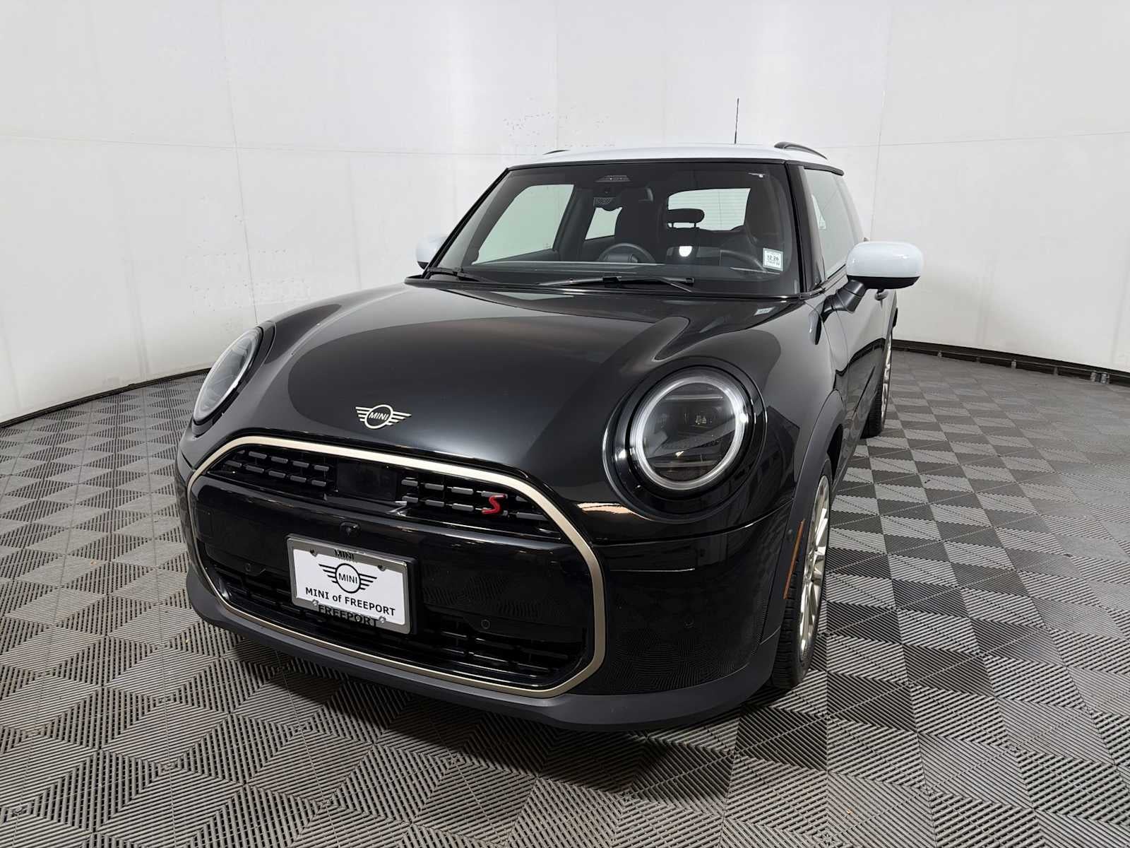 2025 MINI Hardtop 2 Door Cooper S FWD